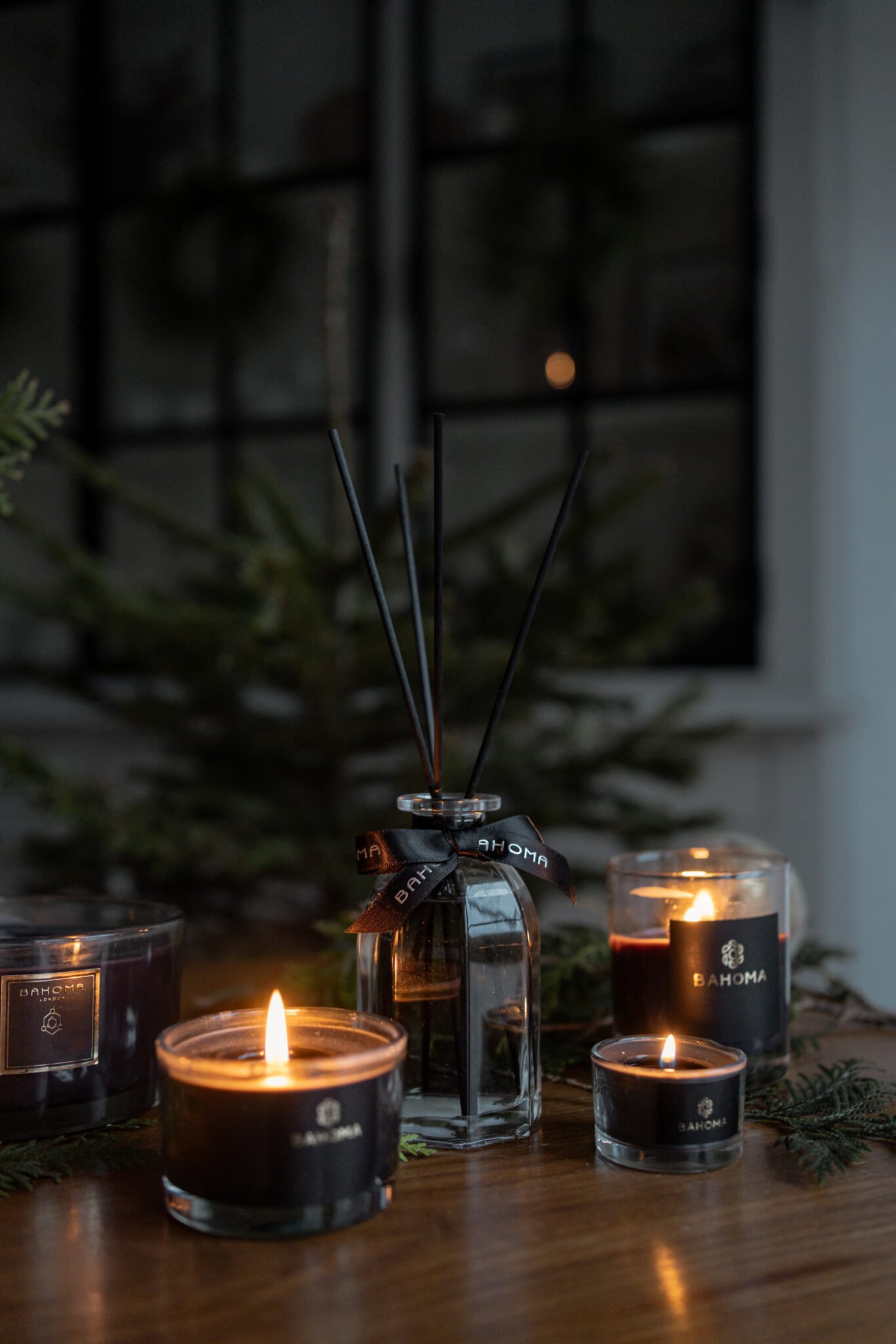 100ml Diffuser and Large Candle Gift Box Lifestyle - Obsidian Collection Black Wax