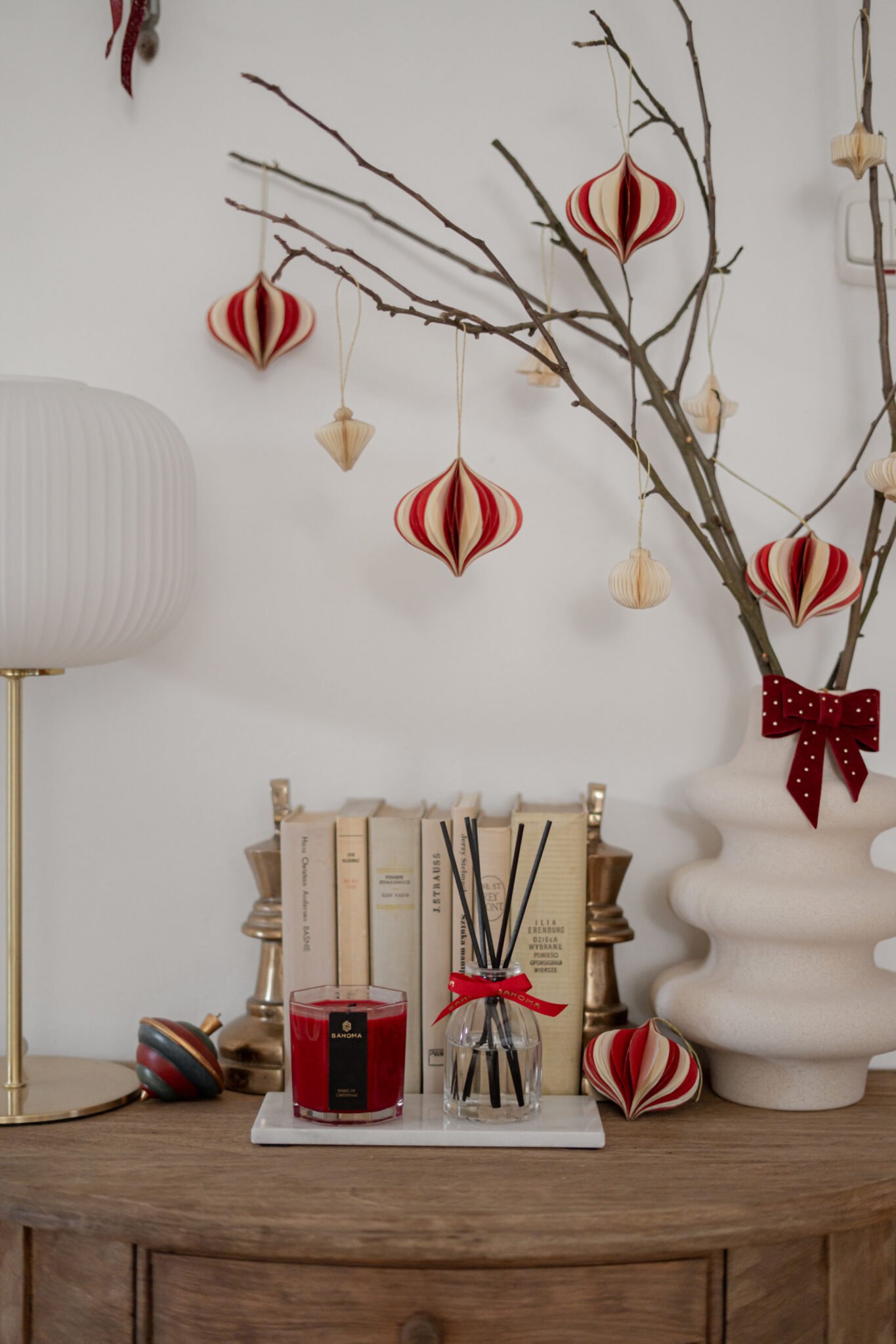 100ml Fragranced Octagonal Diffuser in Polished Glass Bottle in lifestyle setting