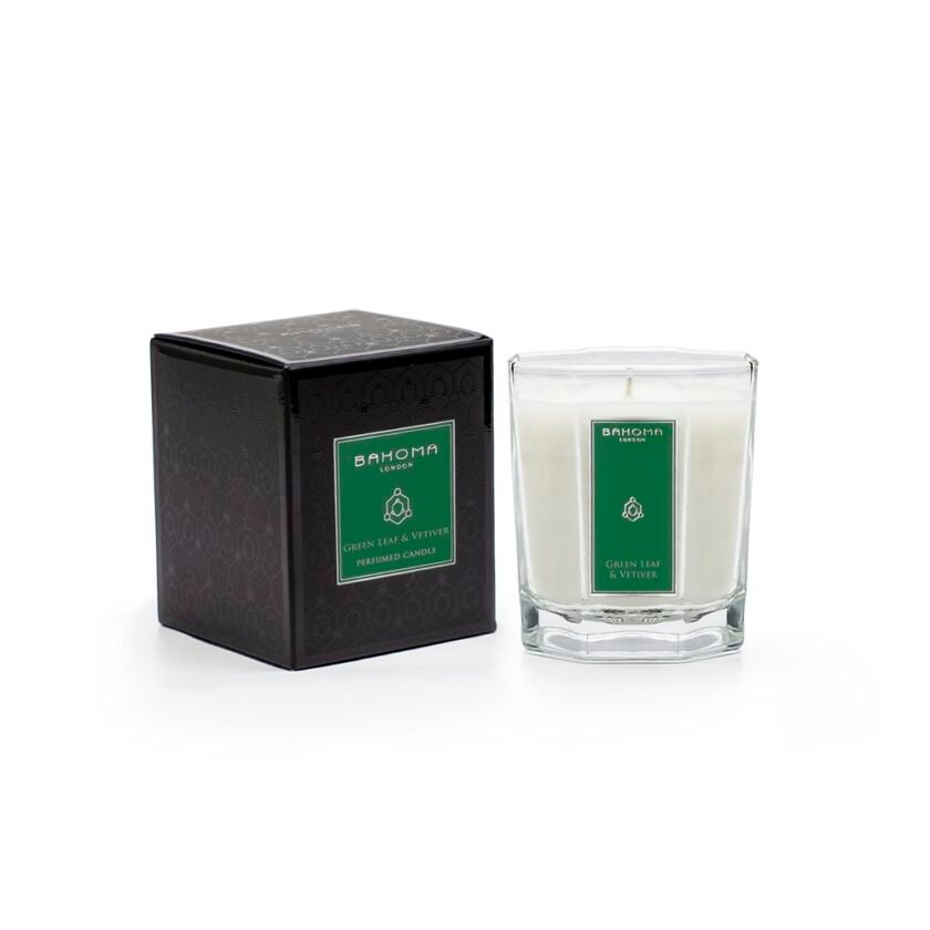 Octagonal candle in a box