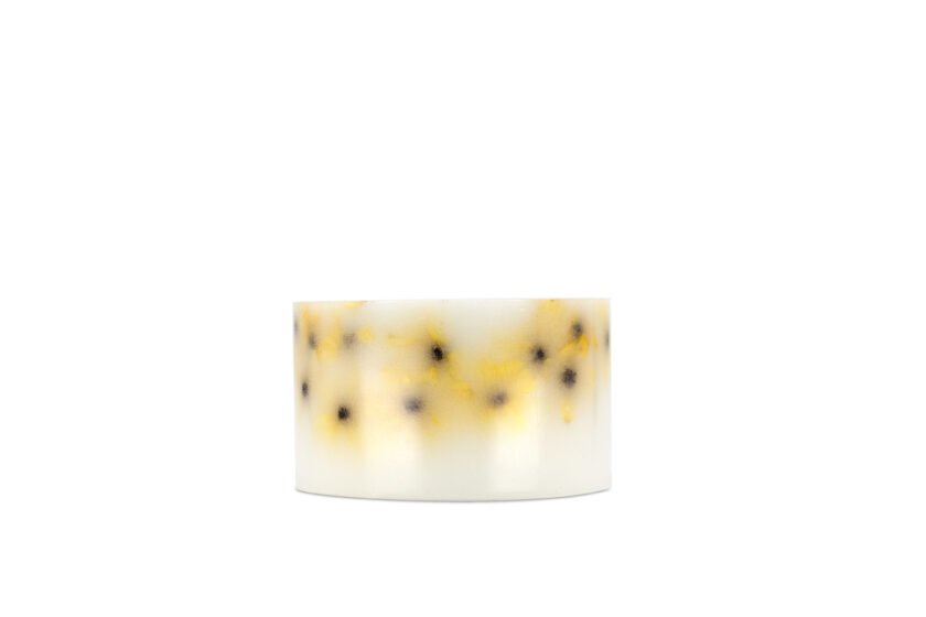 Daisy - Small Pillar Candle - Image 2