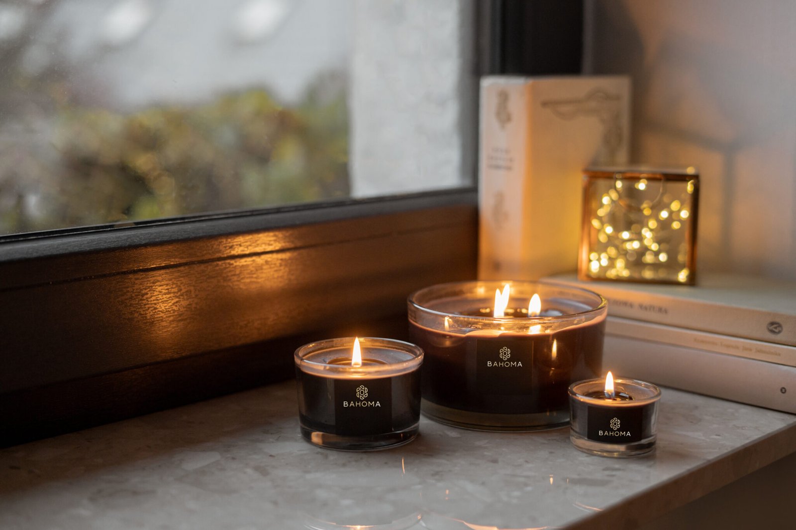 11_LUXURY_Candles_SET_Bahoma_Background_BLACK_3_SIZES_Arrangement