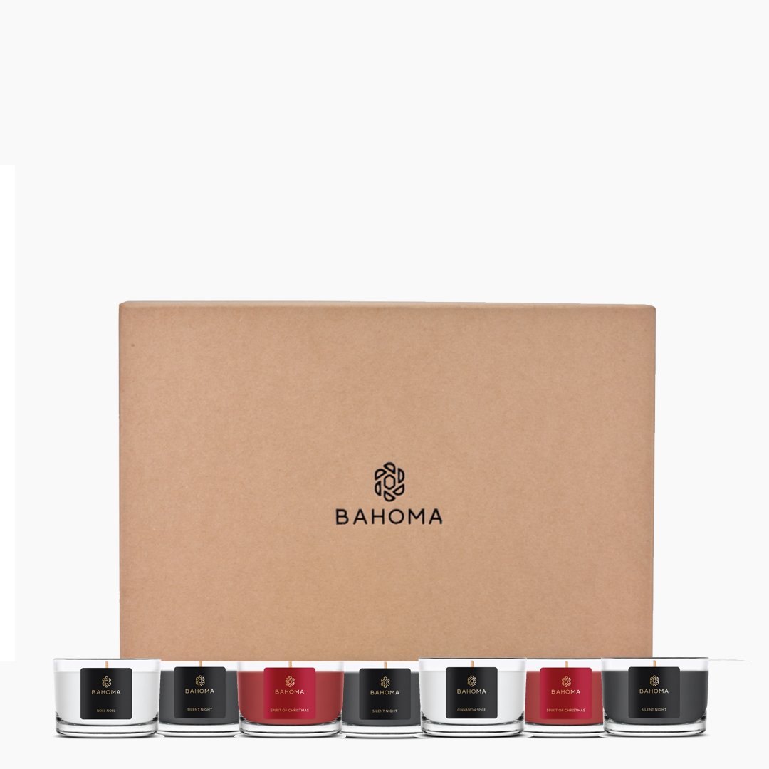 Set of 12 Mini Candles in a Gift Box - Festive fragrances