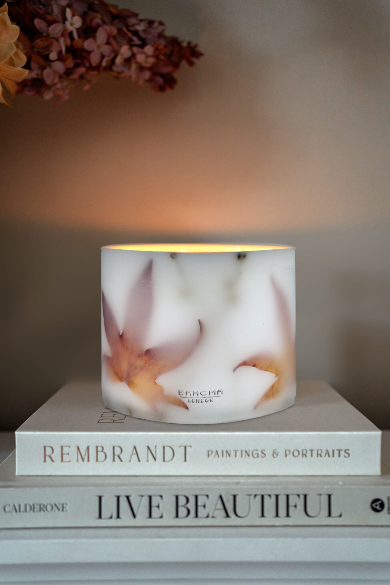 Cinnamon & Peppercorn - Grande Botanical Pillar Candle with glow